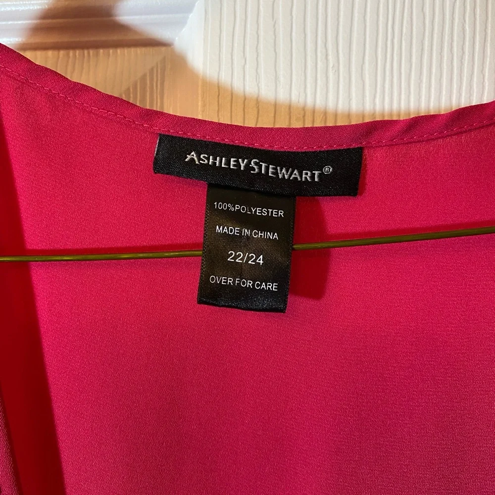 ASHLEY STEWART Hot Pink Pullon - Picture 3 of 3